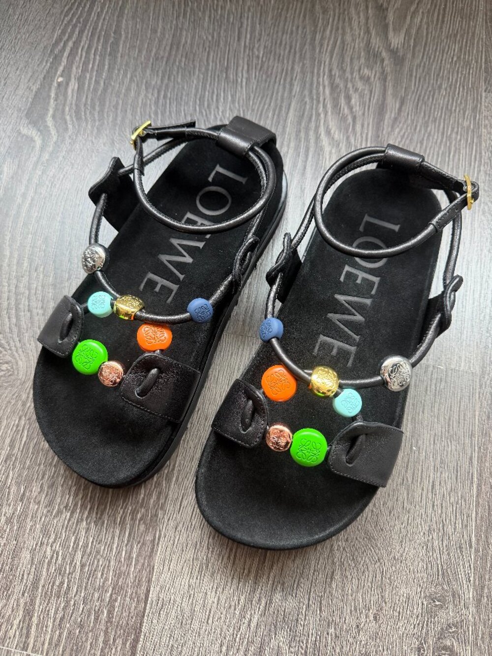 Loewe NWOT pebble fussbett leather sandals - black 38